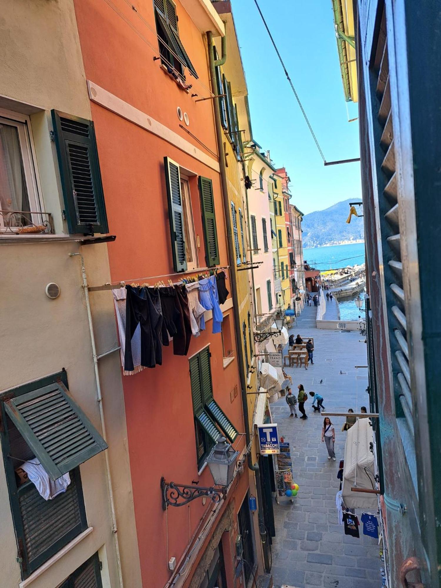 Luisa Rooms - Apartment In The Heart Of Vernazza Exterior photo
